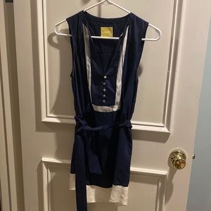 Silk tunic from Anthropologie. Navy with white detail. Size 0.